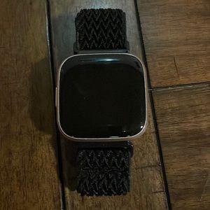 Fitbit Versa 2